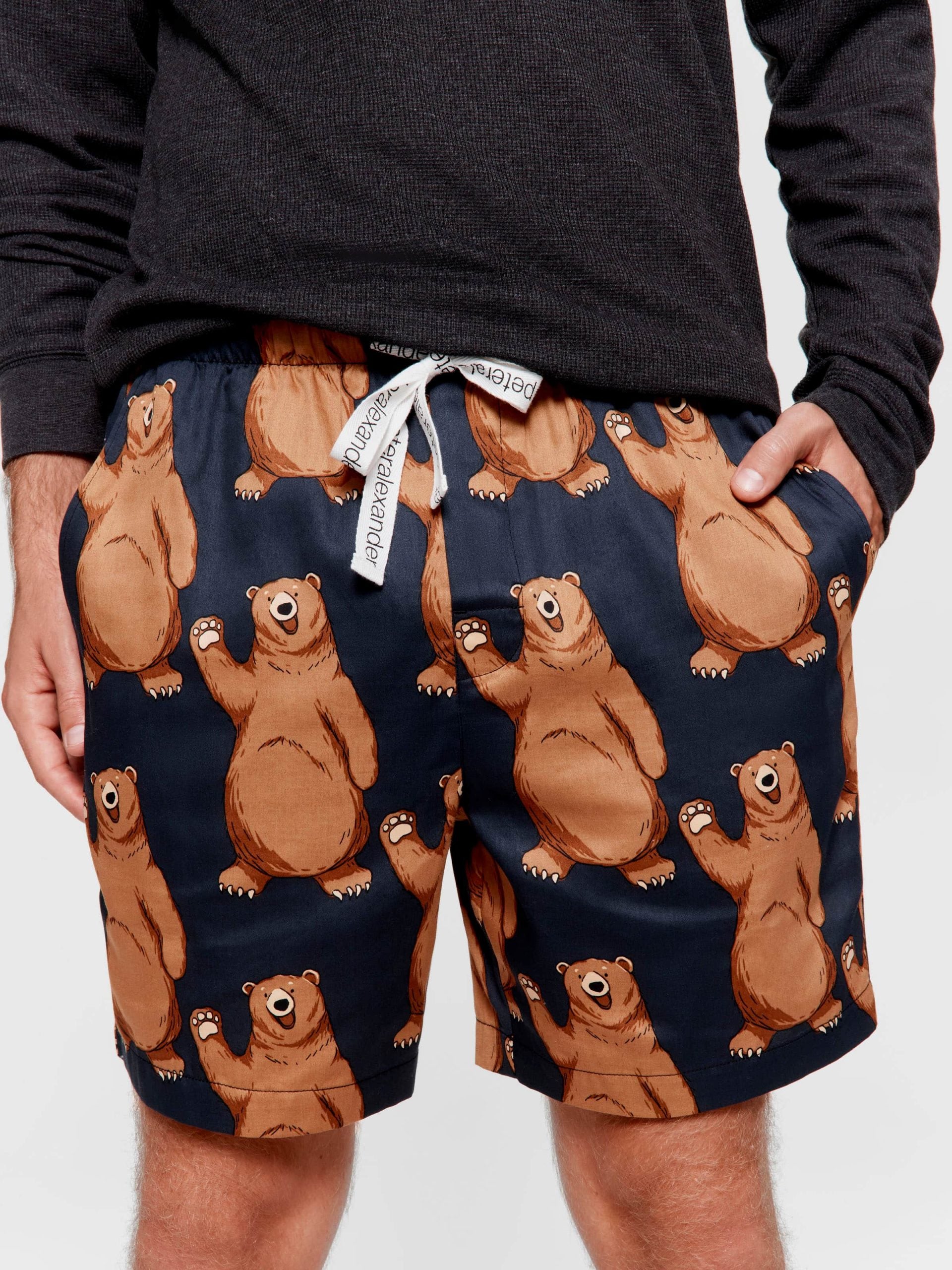 Waving Bear Mid Short multi image 1