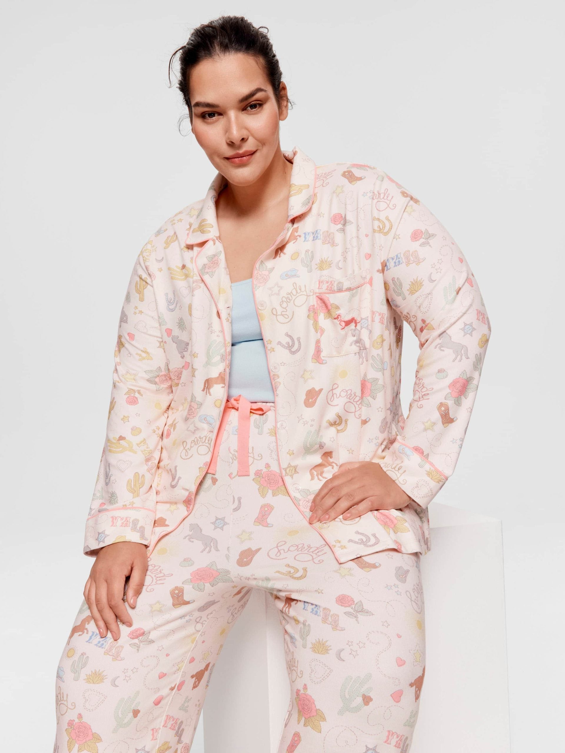 P.A. Plus Howdy Plush Classic Pj Set Multi image 0