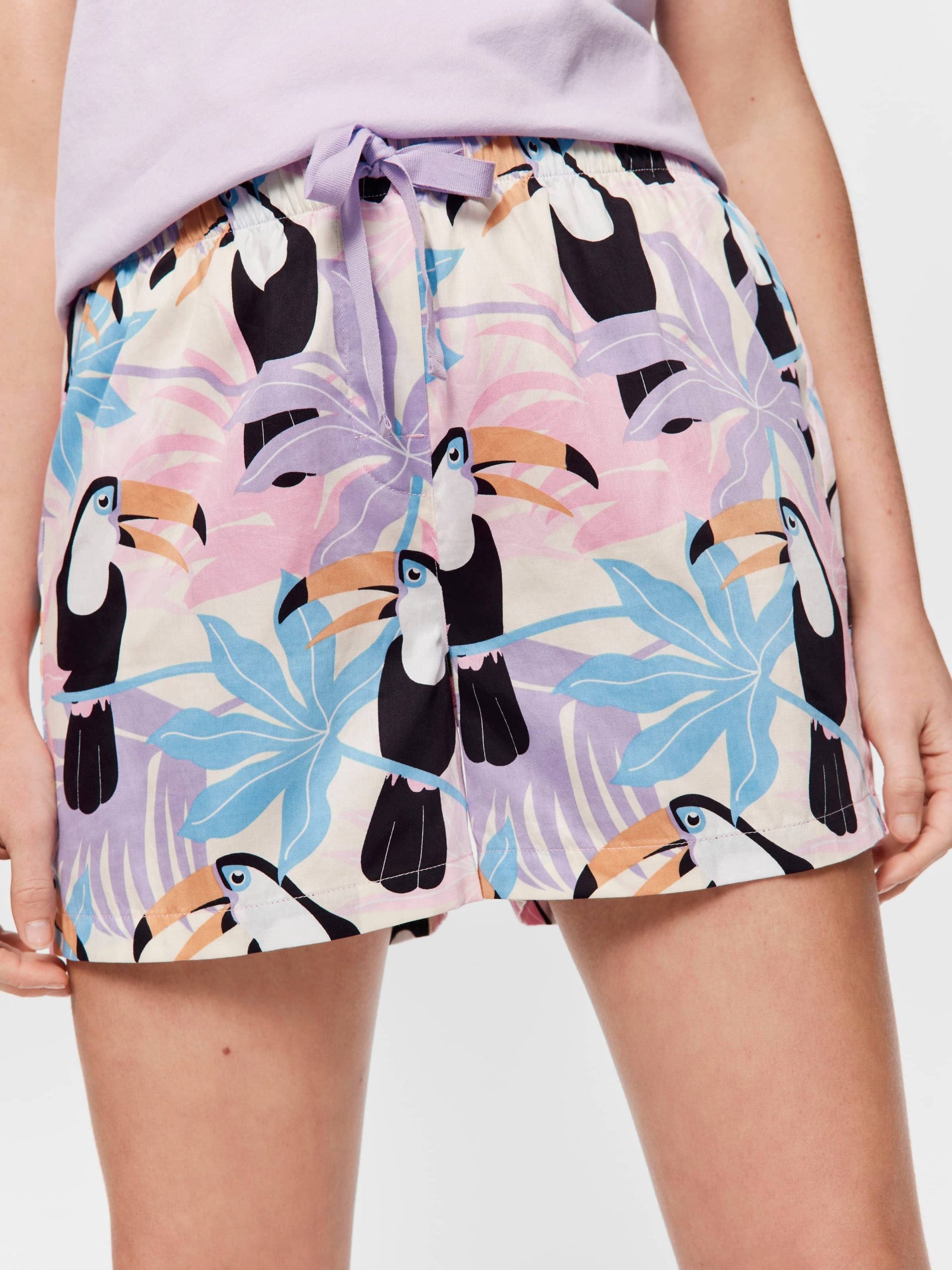Toucan Mid Short multi image 1