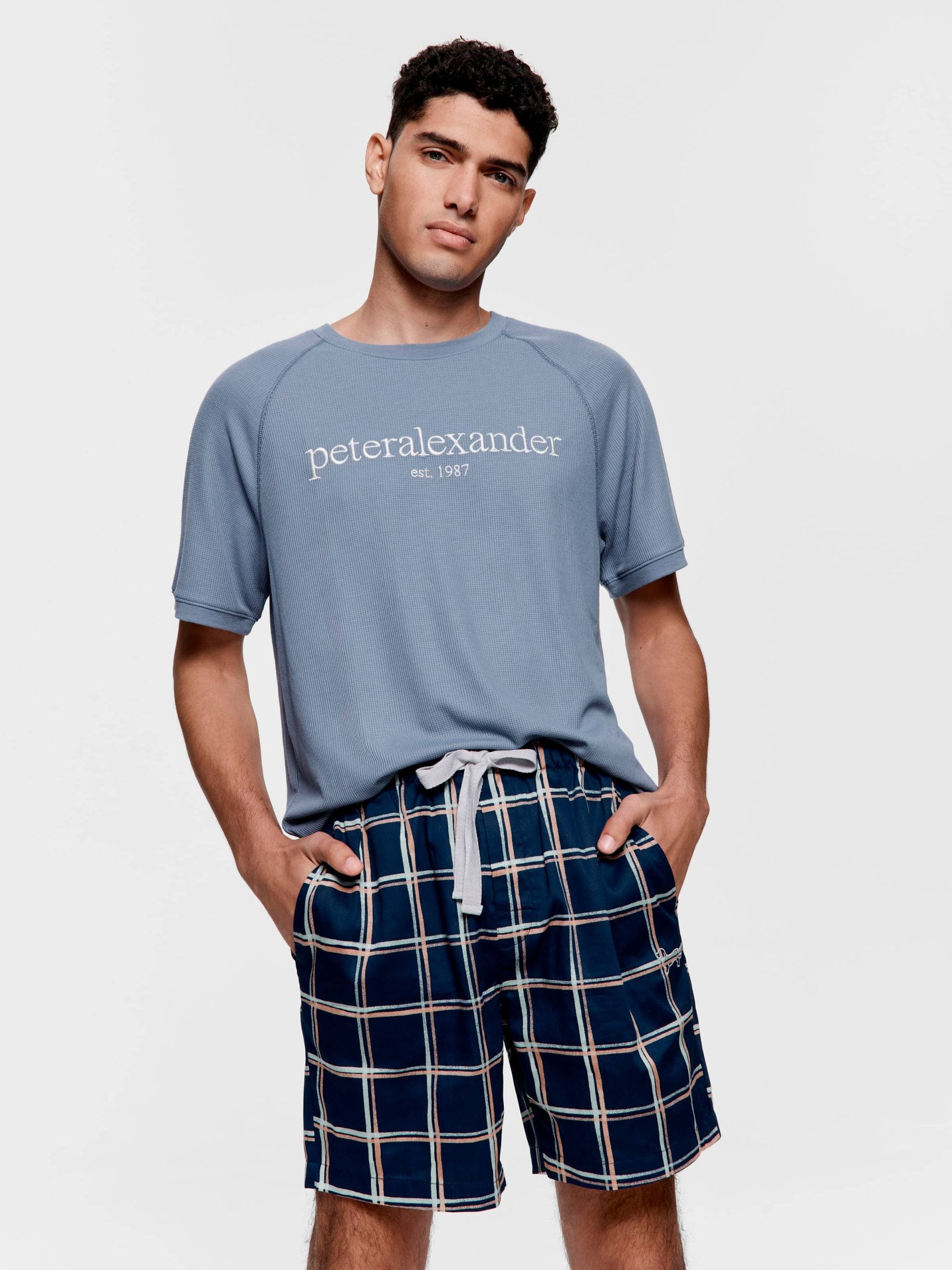Windowpane Mid Short multi image 2