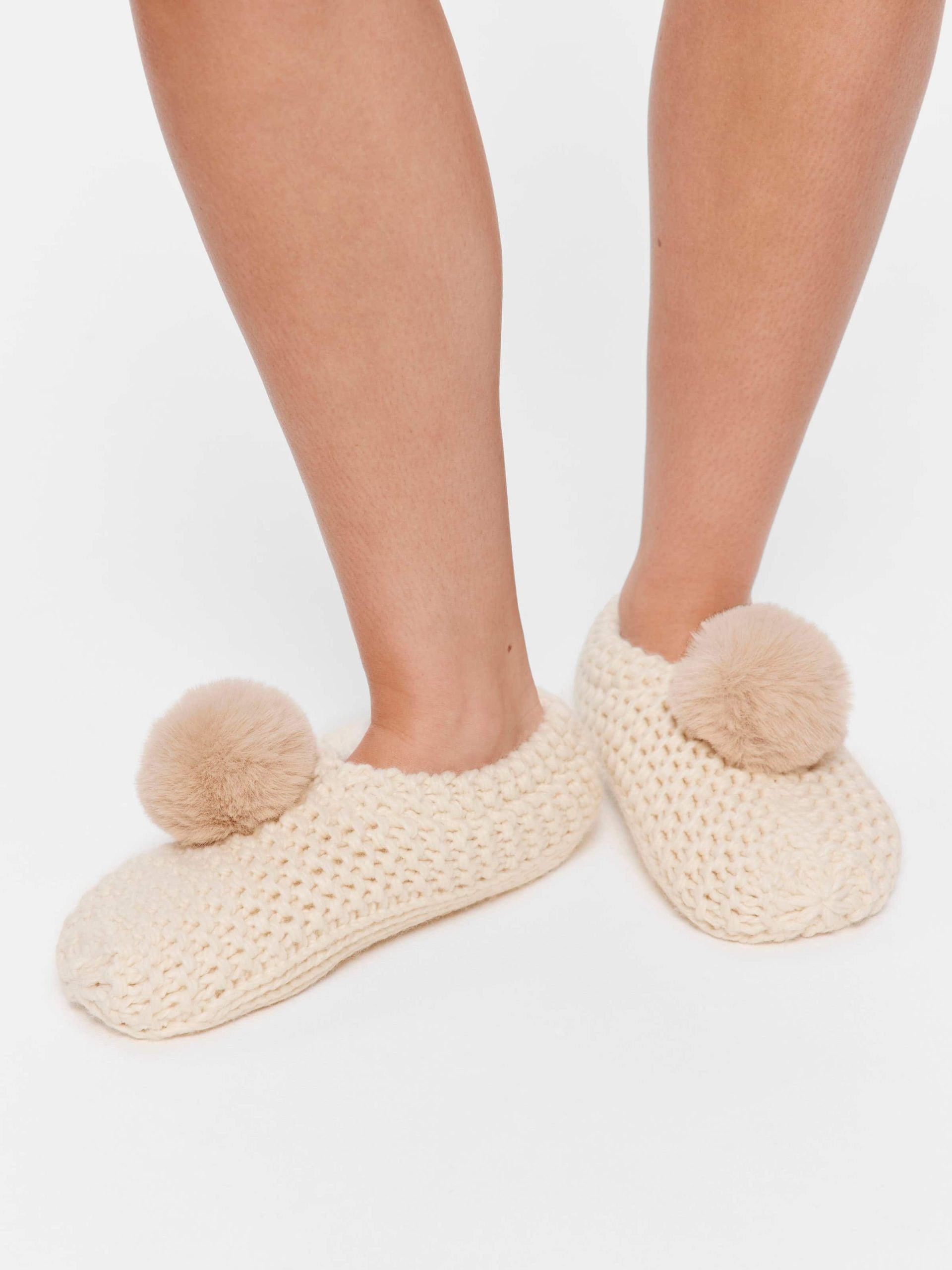 Fluffy Tail Sockette cream image 0