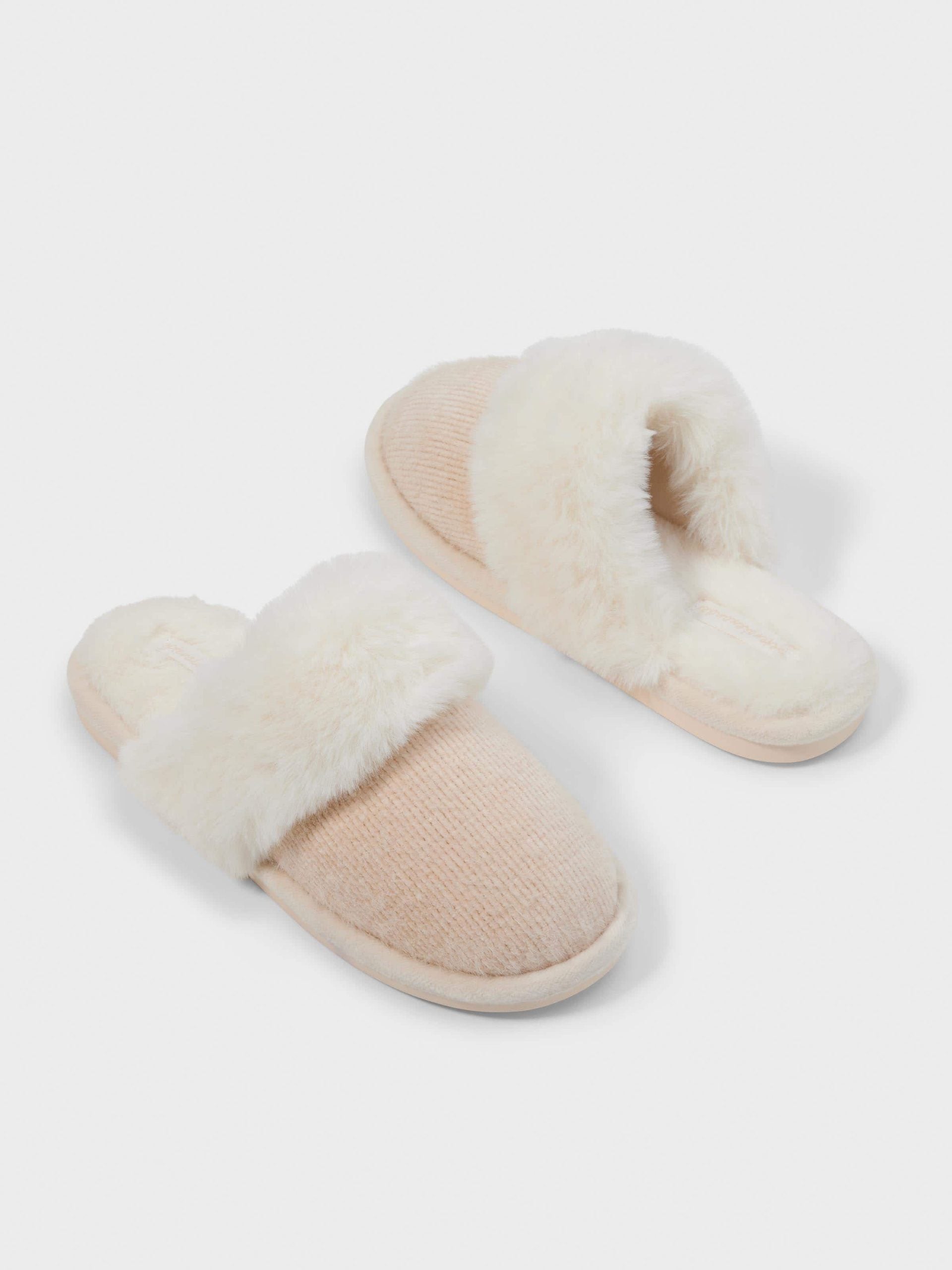 Rib Knit Scuff image 0