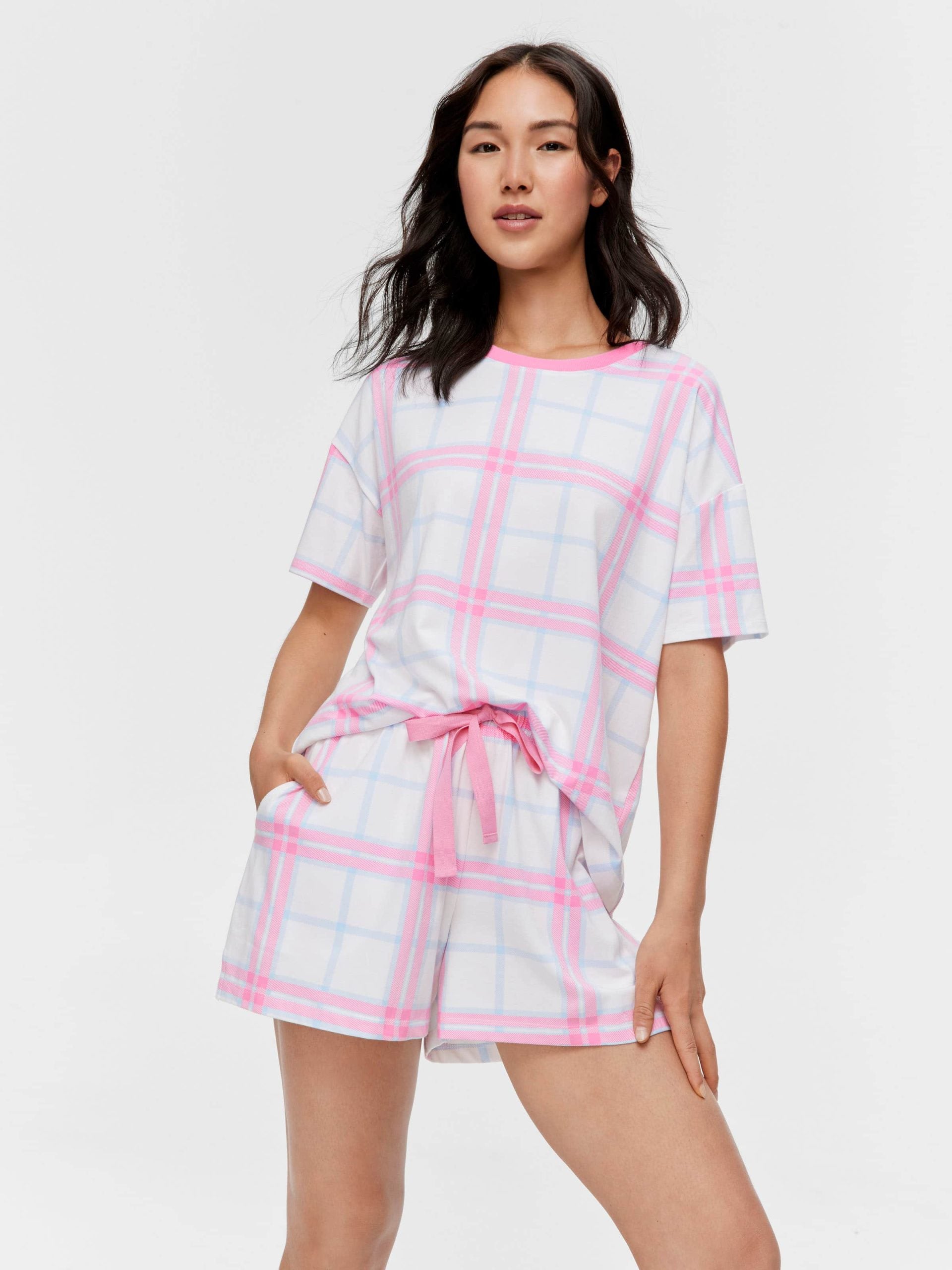 Cream Check Mid Short multi image 0